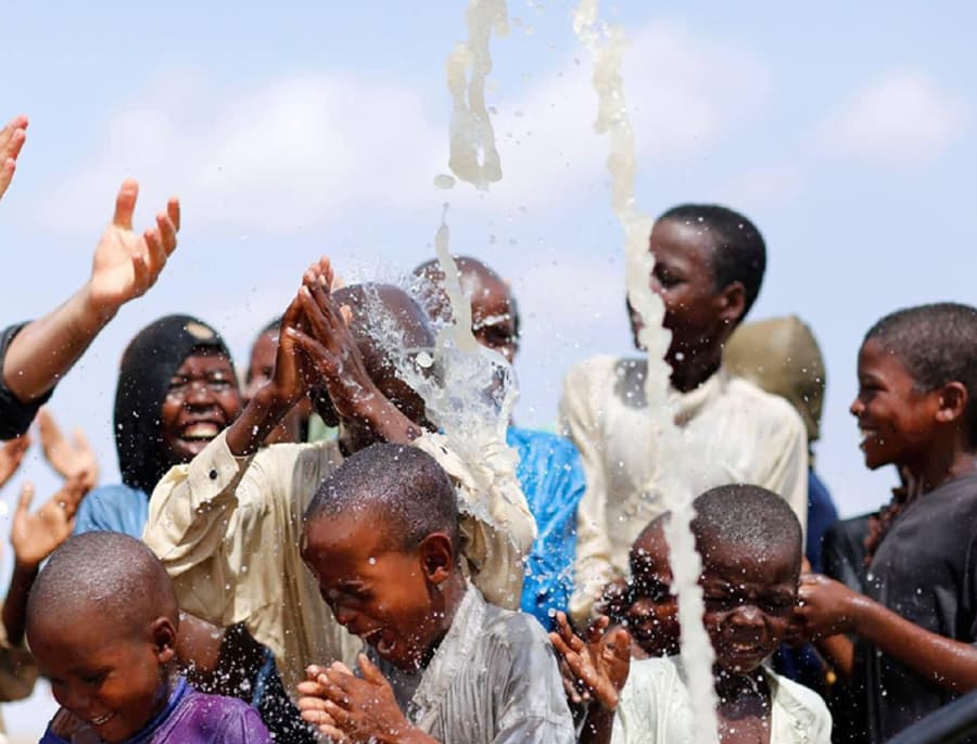 Afrika Su Kuyusu Hisse Alımları